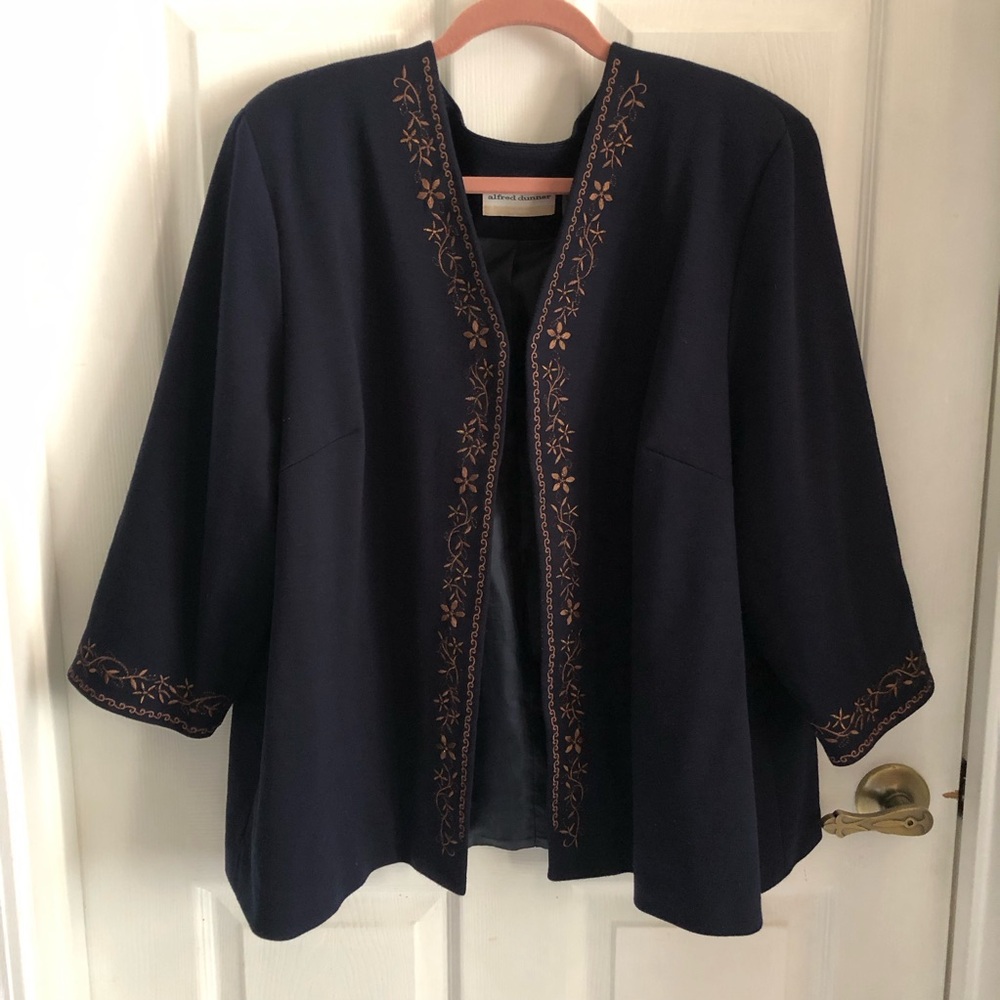 Alfred Dunner jacket open front navy 3/4 sleeve copper embroidery medium weight